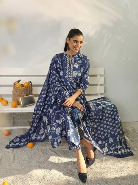 S.P Suits Present Jacquard Silk Top Salwar Suit
